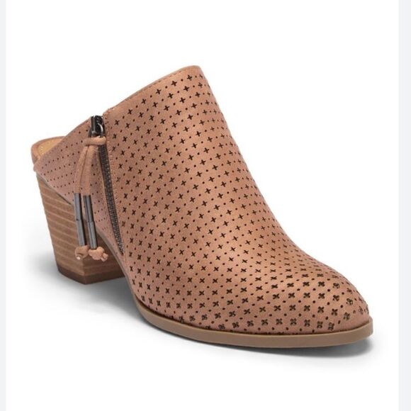 Report Clover Laser Cut Mule Size 9.   B63 - Picture 1 of 9